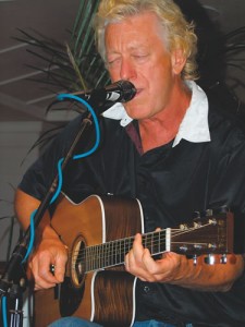 John Gilleran plays in Shutters Lounge
