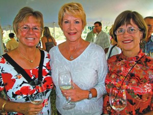 Carol Pratt, Marilynn Allemann and Kathy Richardson