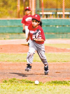 Kamalei chases a ground ball