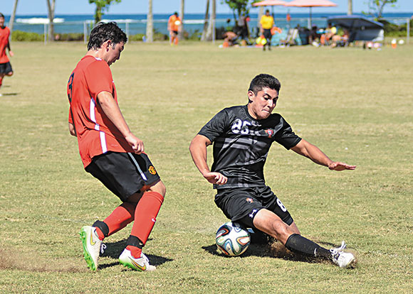 Hanalei comes back in second half to win