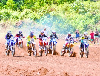 Mx Riders Tear Up The Track Over The Weekend